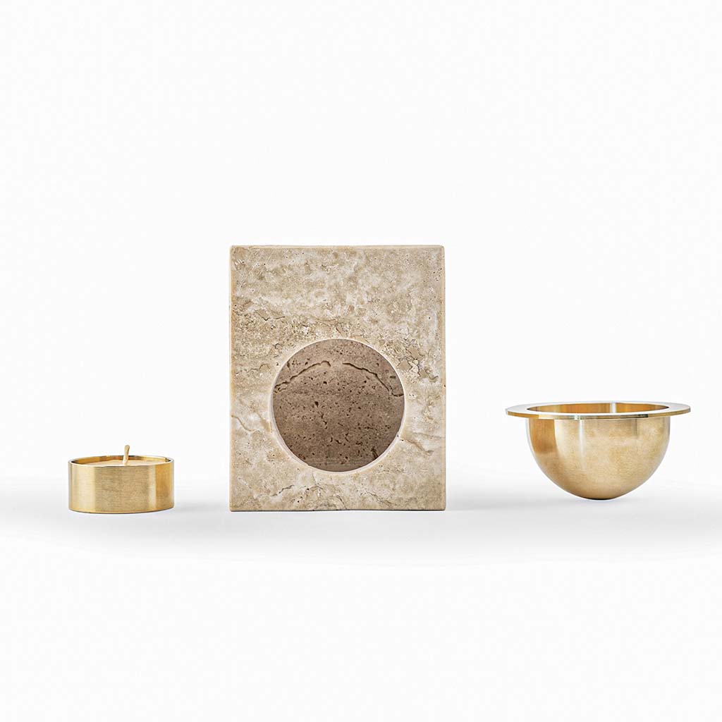 Best essential oil diffuser by Aroma tierra for gifting, offer a soothing environment ideal for home, office, or wellness spaces
