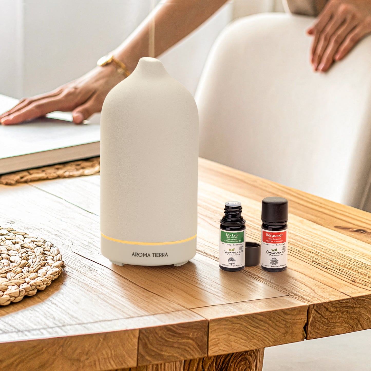 زيت ورق الغار الأساسي العضوي