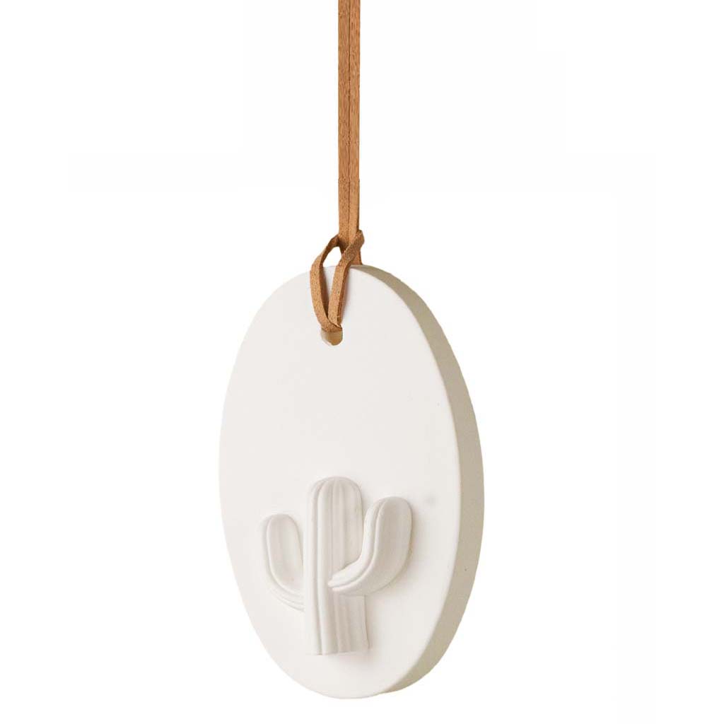 Aroma Tierra Cera Blanca Passive Essential Oil Hanging Diffuser best for your car, wardrobe, work desk.